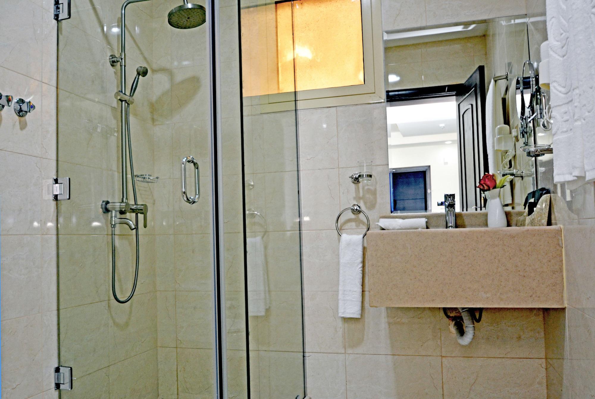 Golden Bujari Alulaya Hotel Αλ Κομπάρ Εξωτερικό φωτογραφία