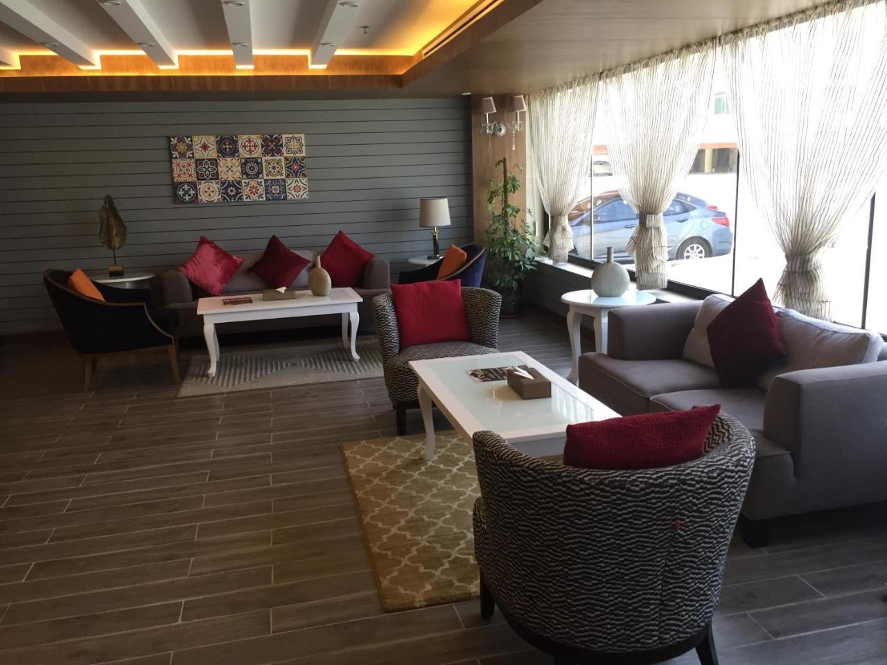 Golden Bujari Alulaya Hotel Αλ Κομπάρ Εξωτερικό φωτογραφία