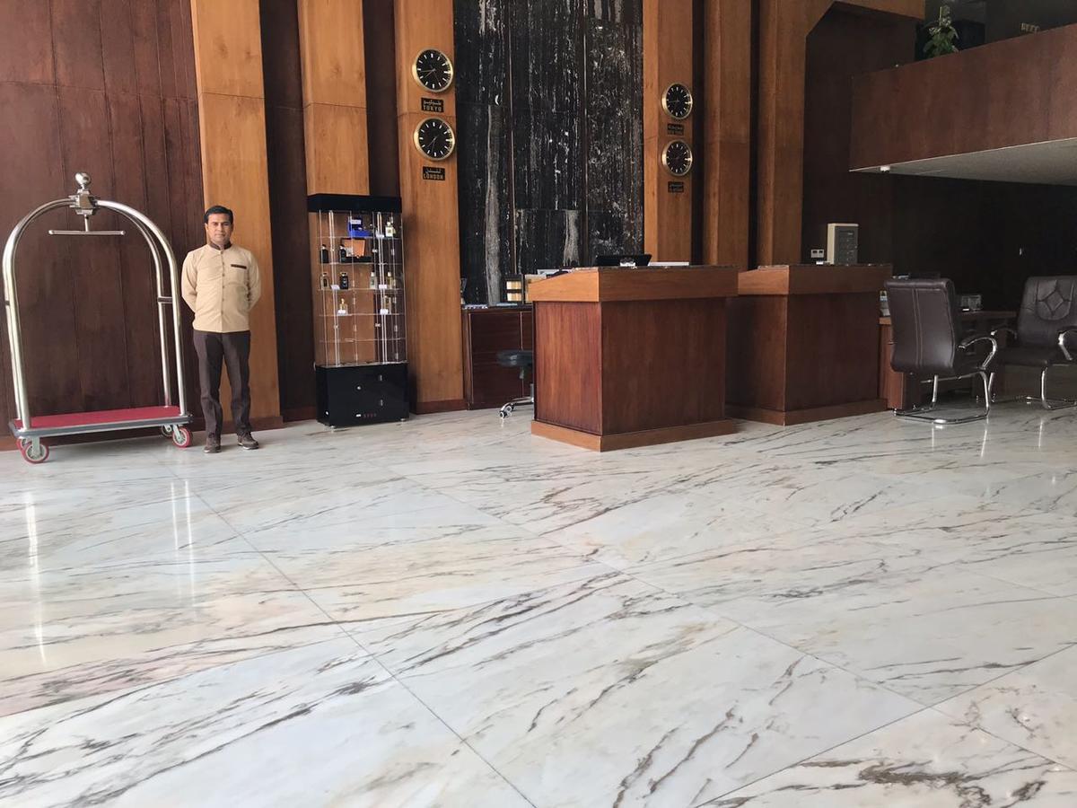 Golden Bujari Alulaya Hotel Αλ Κομπάρ Εξωτερικό φωτογραφία
